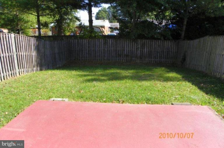 99 Riverside Run Drive Indian Head, MD 20640 - Photo 2 of 12 Back yard