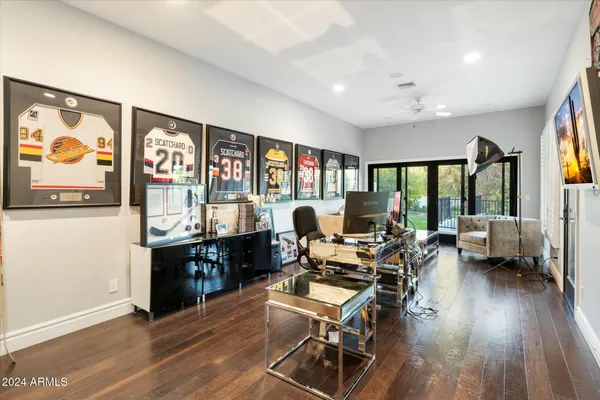 $4,999,999 | 8312 North 50th Street, Paradise Valley, AZ 85253