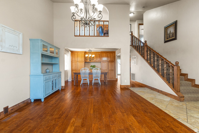 892 Cambridge Drive St. George, UT 84770 - Photo 34 of 65 High ceilings and wood-finish flooring define this inviting interior