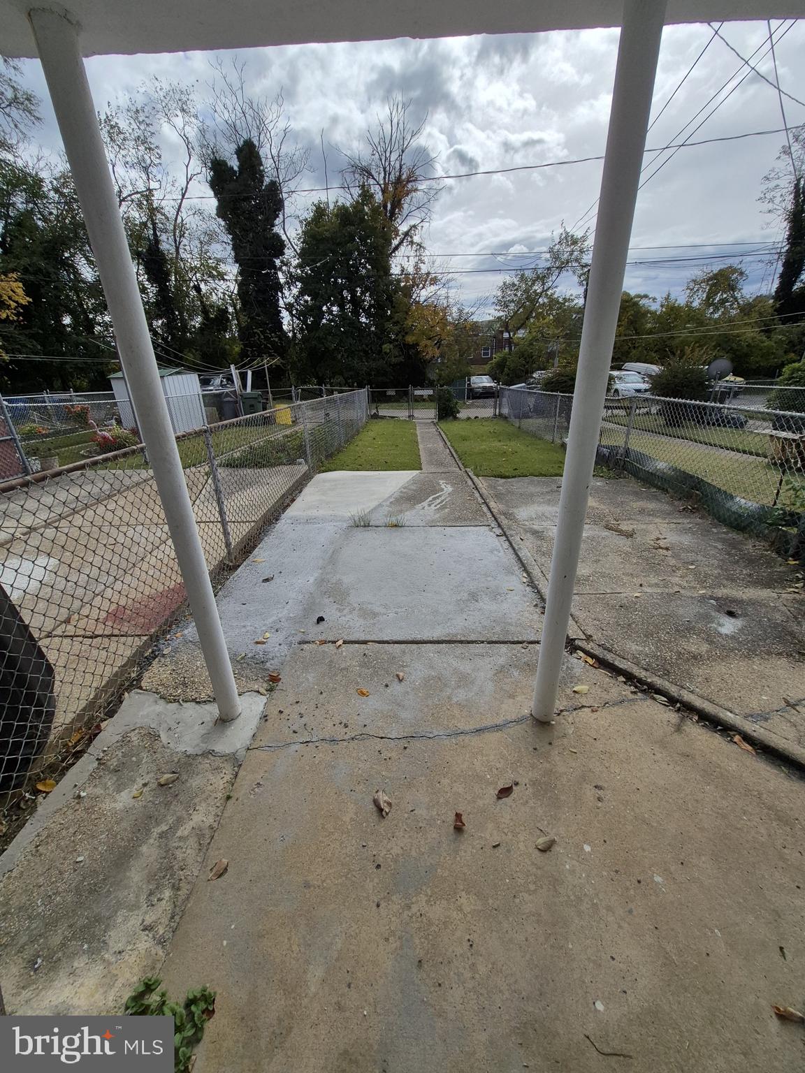 2863 Edgecombe Circle South Baltimore, MD 21215 - Photo 15 of 31 a view of outdoor space with swimming pool