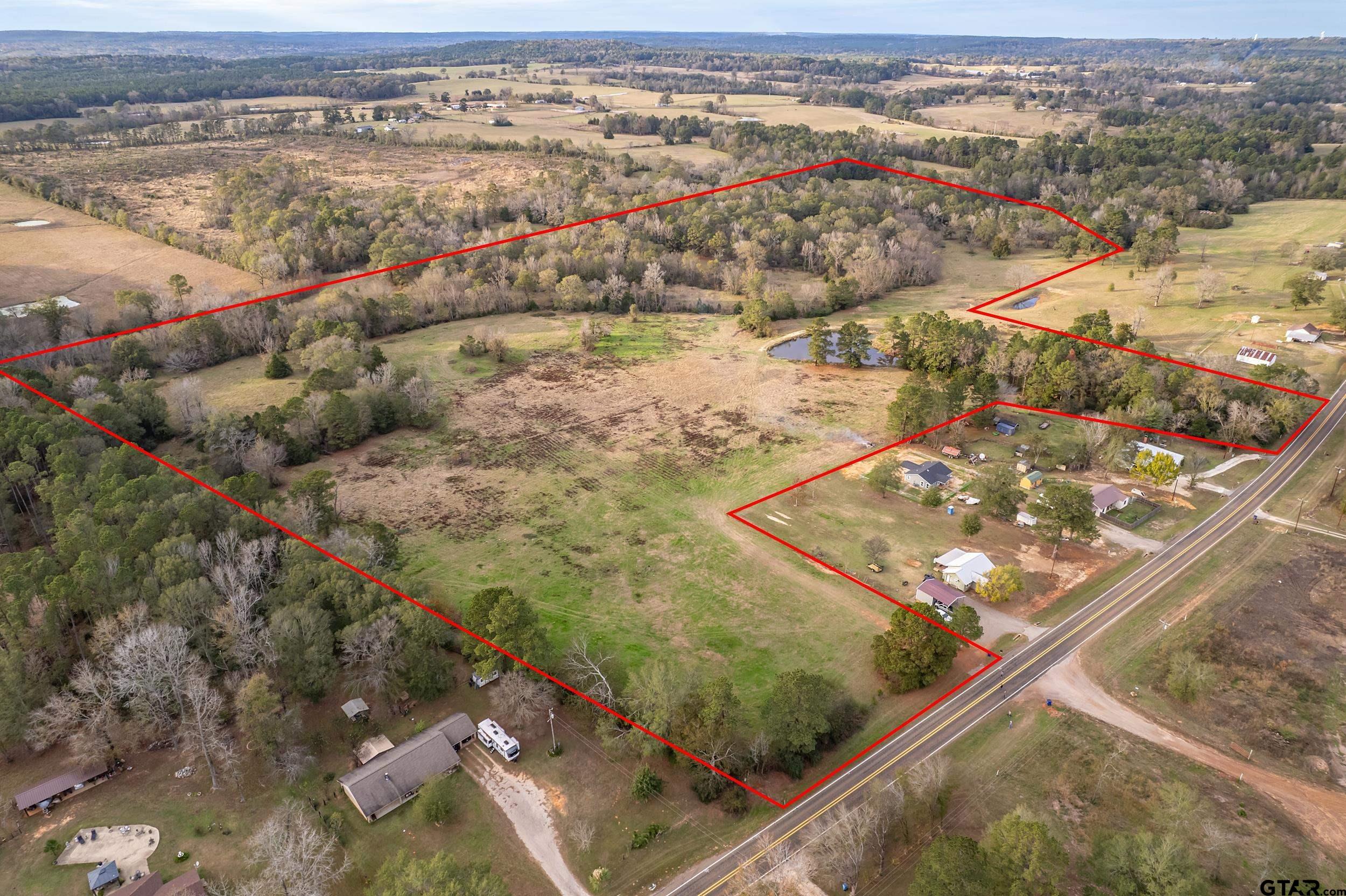 23 St Rusk Tx 75785 Rusk, TX 75785 - Photo 27 of 33 a view of a city from a terrace