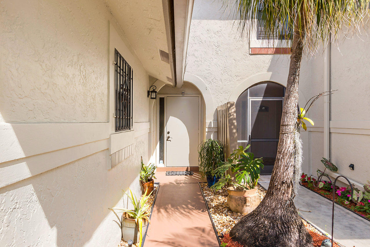 23340 Southwest 53rd Avenue, Unit B Boca Raton, FL 33433 - Photo 3 of 27 FRONT ENTRANCE