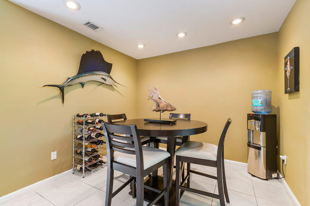 23340 Southwest 53rd Avenue, Unit B Boca Raton, FL 33433 - Photo 5 of 27 DINING ROOM