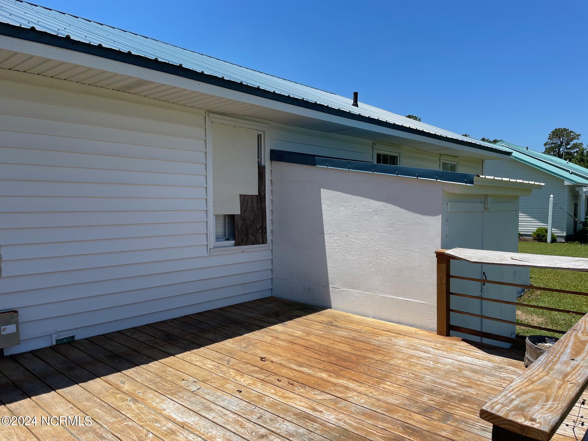 2604 Cedar Island Road Cedar Island, NC 28520 - Photo 20 of 62 rear deck