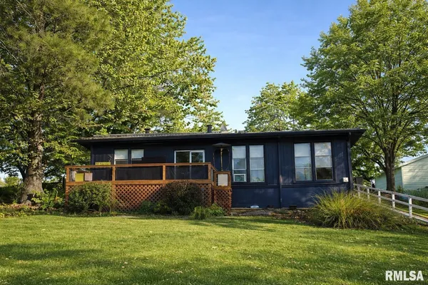 $149,900 | 26 Lake Warren Drive, Monmouth, IL 61462