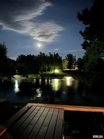 $149,900 | 26 Lake Warren Drive, Monmouth, IL 61462