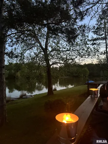 $149,900 | 26 Lake Warren Drive, Monmouth, IL 61462