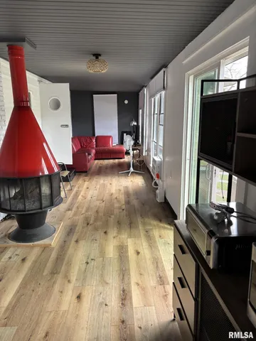 $149,900 | 26 Lake Warren Drive, Monmouth, IL 61462