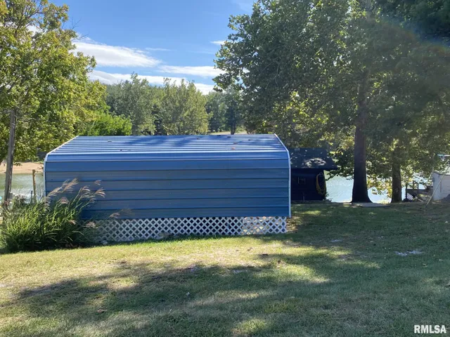 $149,900 | 26 Lake Warren Drive, Monmouth, IL 61462