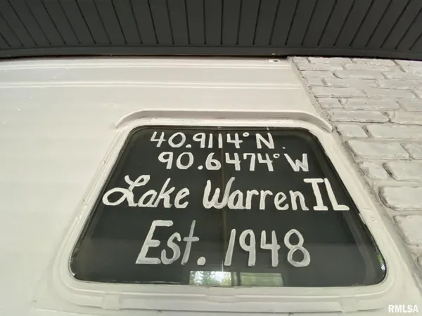 $149,900 | 26 Lake Warren Drive, Monmouth, IL 61462