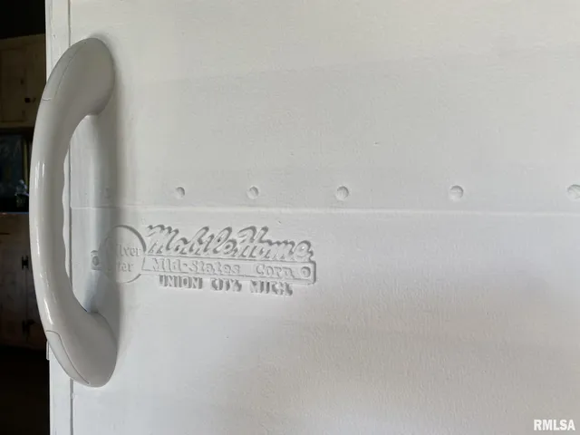 $149,900 | 26 Lake Warren Drive, Monmouth, IL 61462