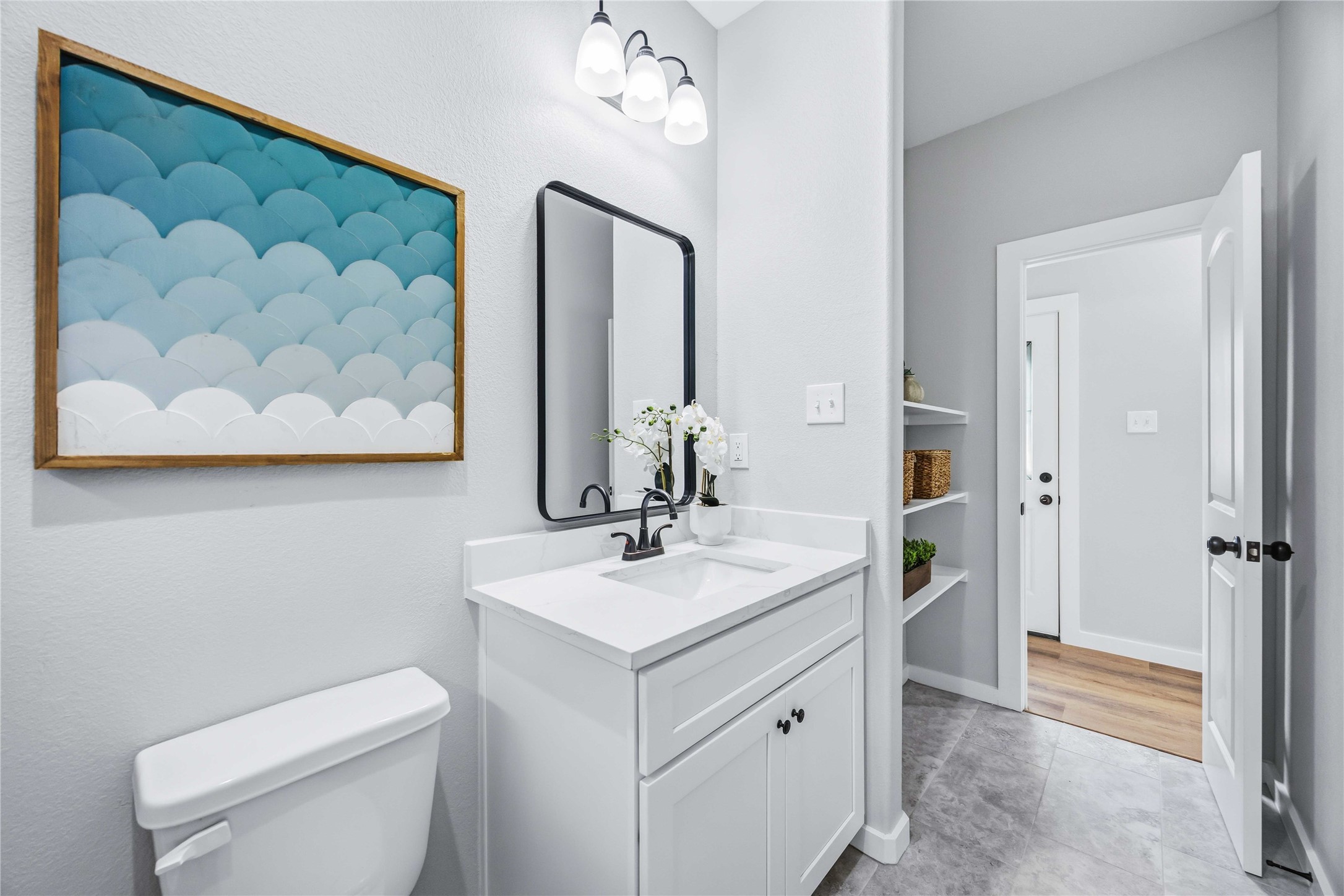 7316 Victoria Street Houston, TX 77020 - Photo 15 of 21 Open shelving provides practical storage.