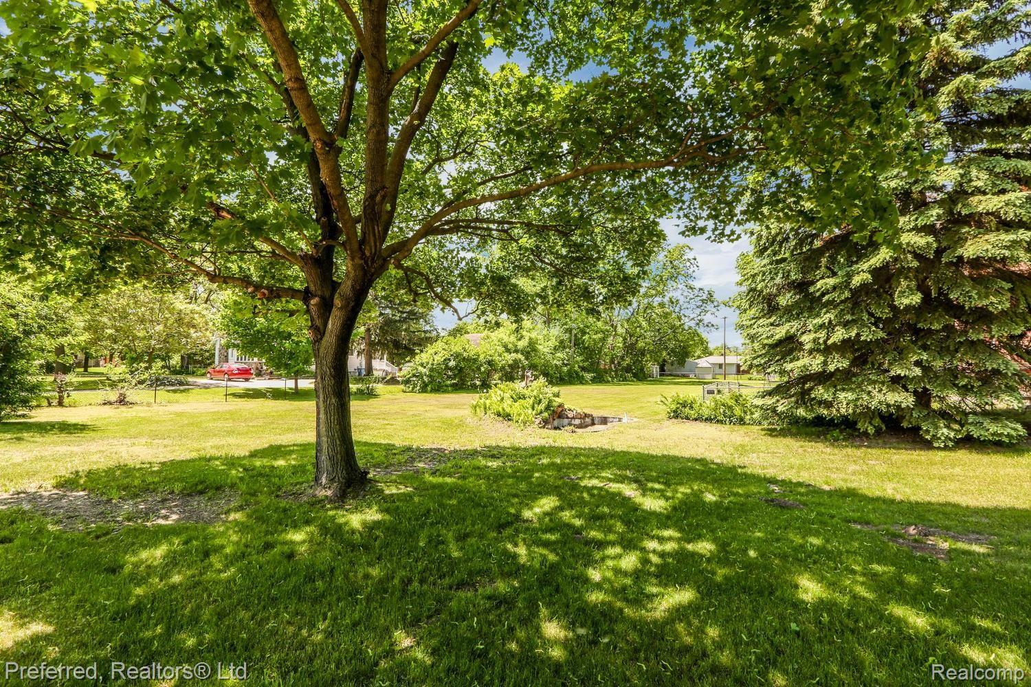 4904 South Merriman Road Wayne, MI 48184 - Photo 3 of 31 4904 Merriman Rd Wayne MI-large-003-003-4904 Merriman Road Wayne00004-1500x1000-72dpi.jpg
