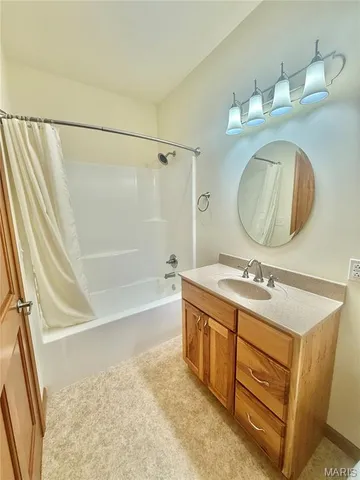 $529,900 | 8315 Highway J Unincorporated Mo 63775, Perryville, MO 63775