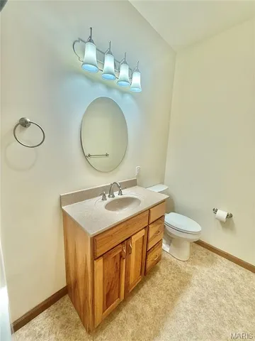 $529,900 | 8315 Highway J Unincorporated Mo 63775, Perryville, MO 63775