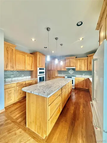 $529,900 | 8315 Highway J Unincorporated Mo 63775, Perryville, MO 63775