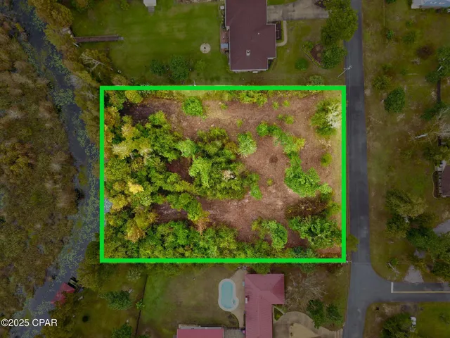 $179,800 | 9203-9209 Lake Forest Drive, Youngstown, FL 32466