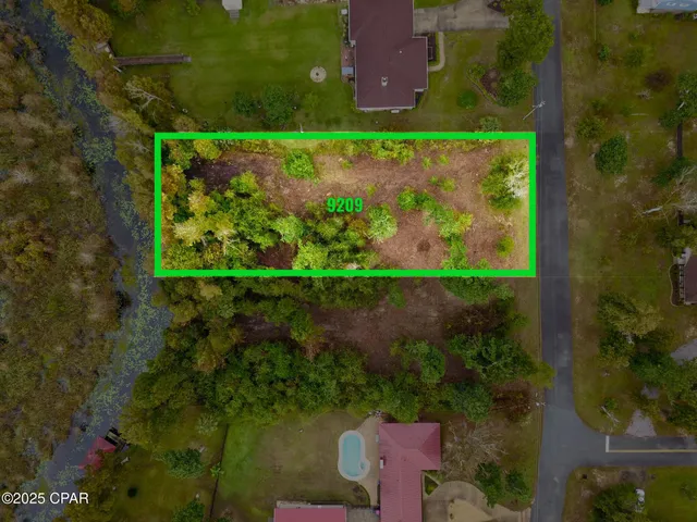 $179,800 | 9203-9209 Lake Forest Drive, Youngstown, FL 32466