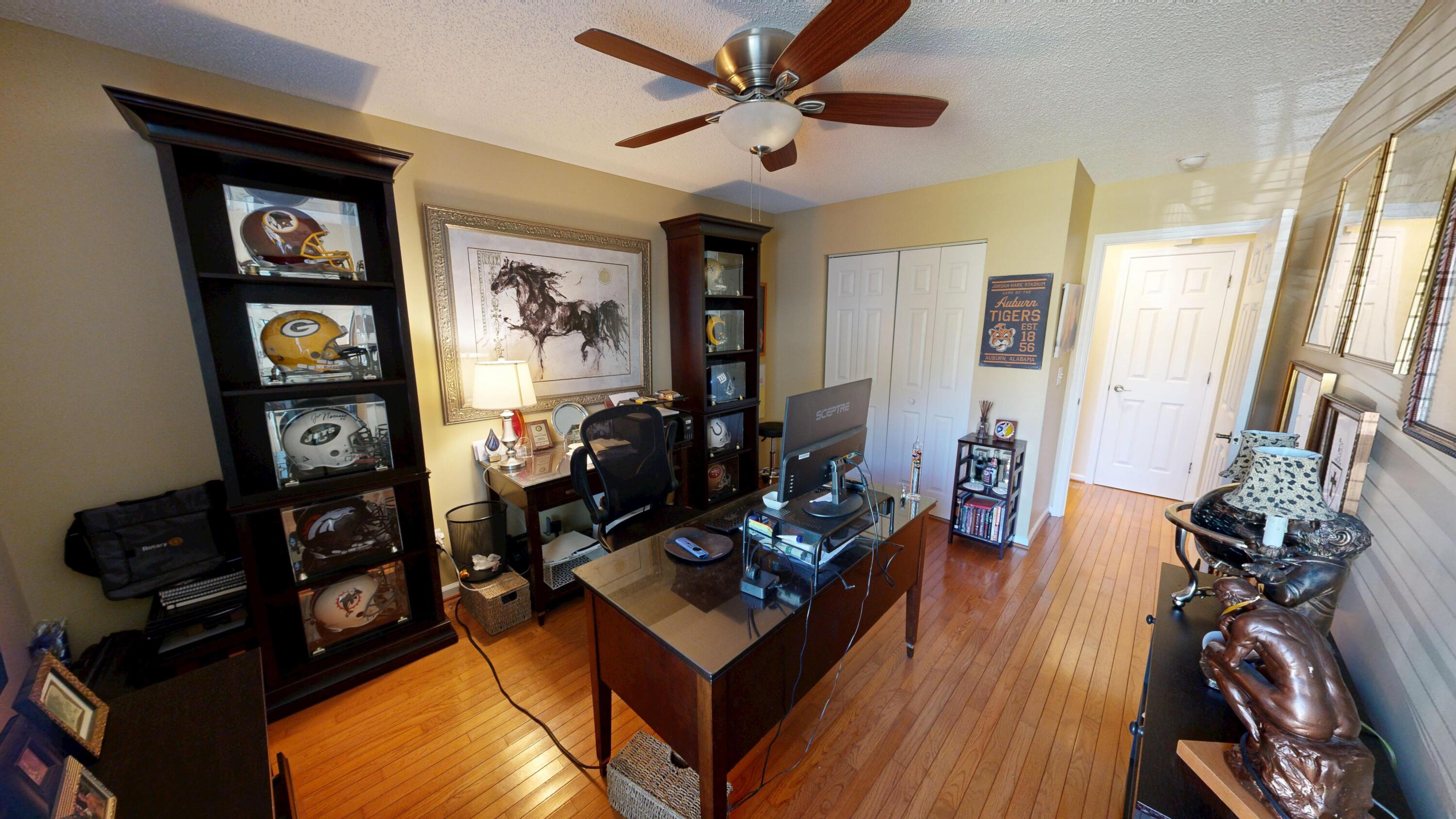 611 Fisherman's Bend Mount Pleasant, SC 29464 - Photo 15 of 41 611-Fishermans-Bend-11032025_203345