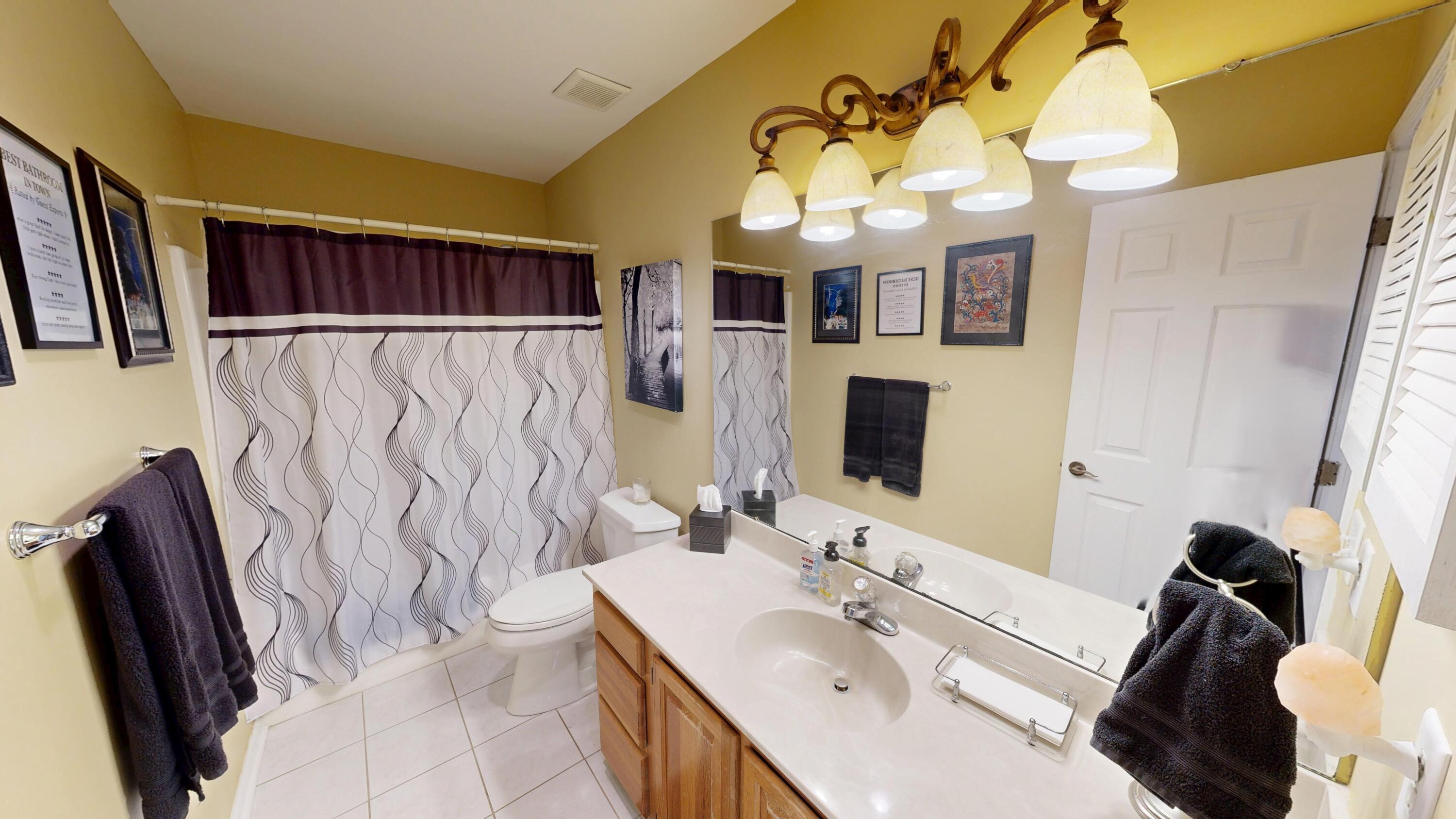 611 Fisherman's Bend Mount Pleasant, SC 29464 - Photo 19 of 41 611-Fishermans-Bend-11032025_203427