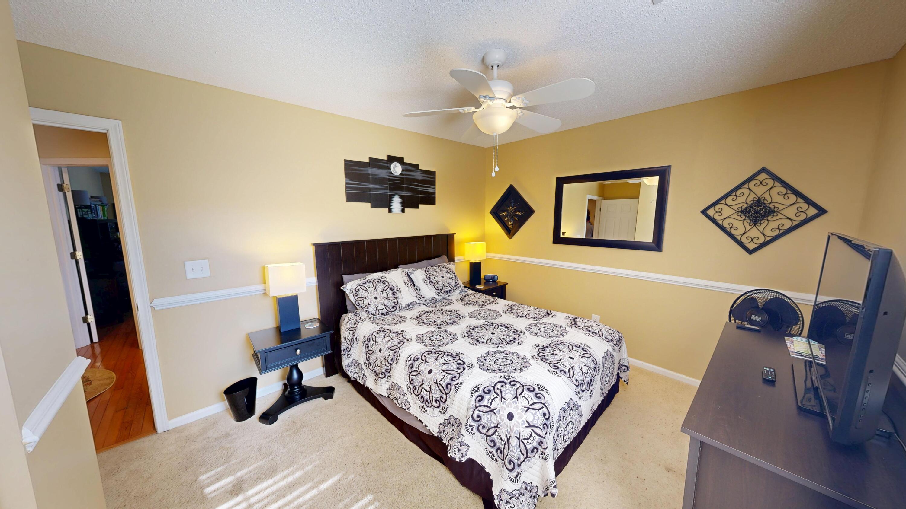 611 Fisherman's Bend Mount Pleasant, SC 29464 - Photo 24 of 41 611-Fishermans-Bend-11032025_203823