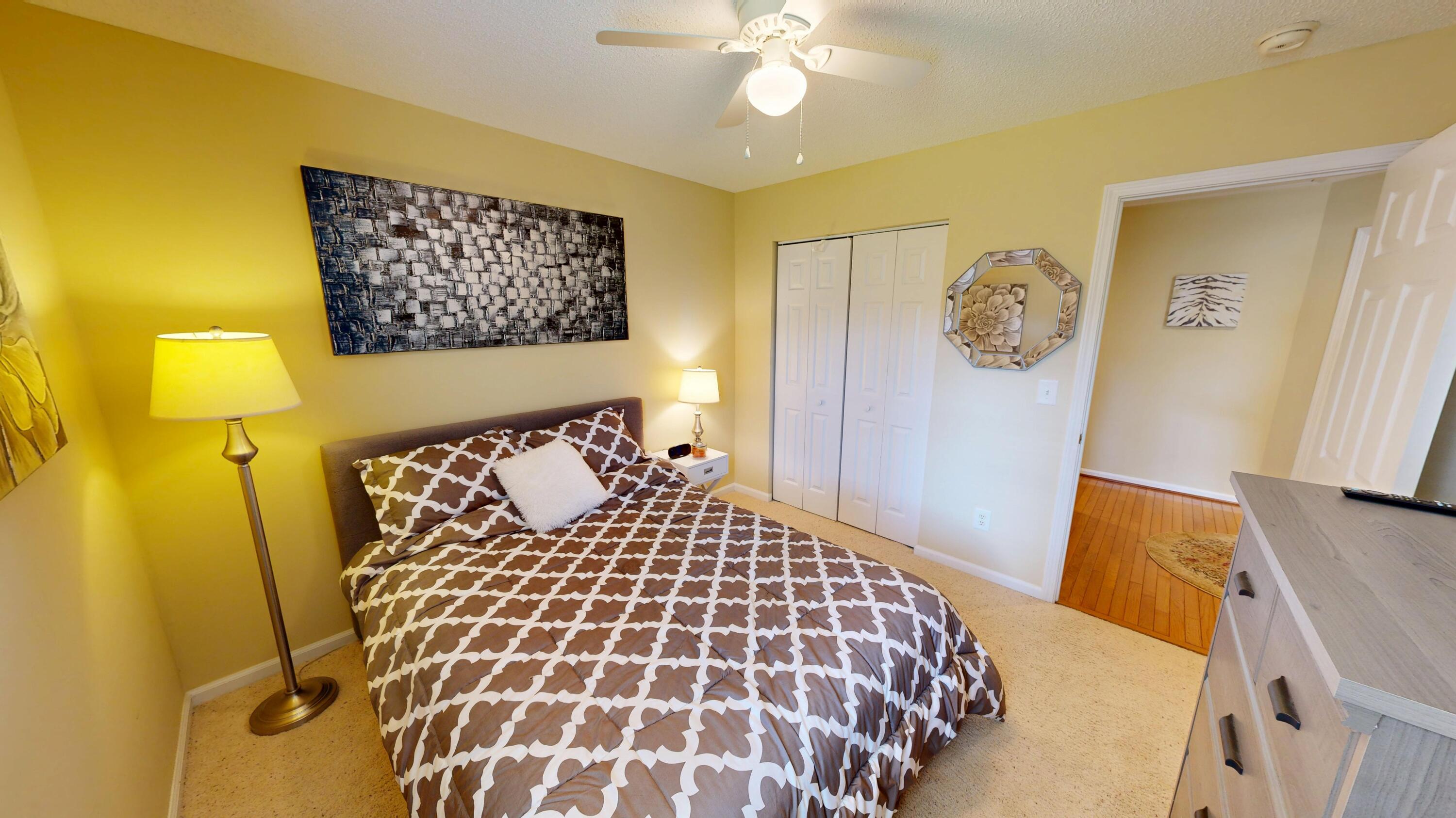 611 Fisherman's Bend Mount Pleasant, SC 29464 - Photo 27 of 41 611-Fishermans-Bend-11032025_210132