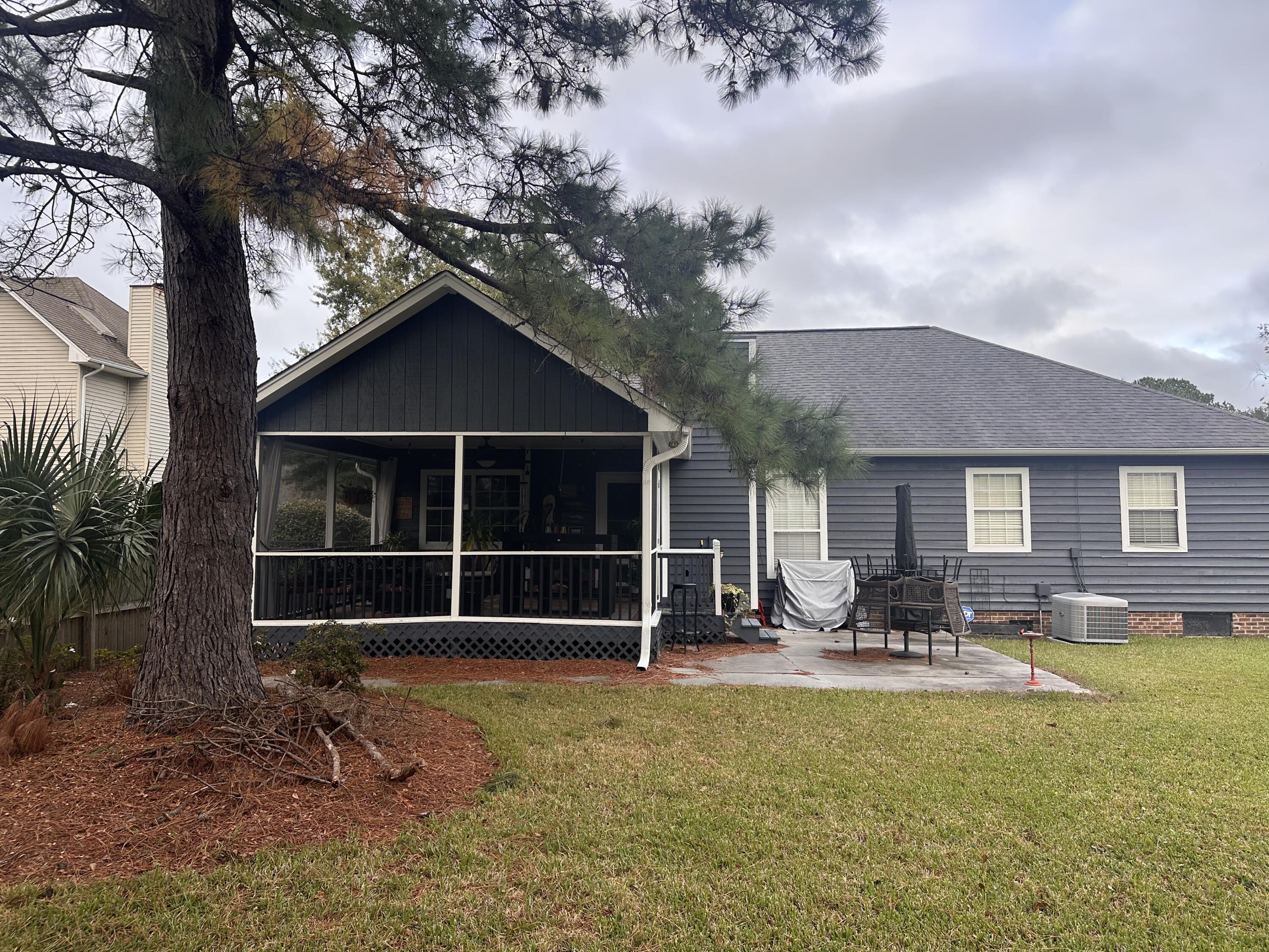 611 Fisherman's Bend Mount Pleasant, SC 29464 - Photo 29 of 41 IMG_6218