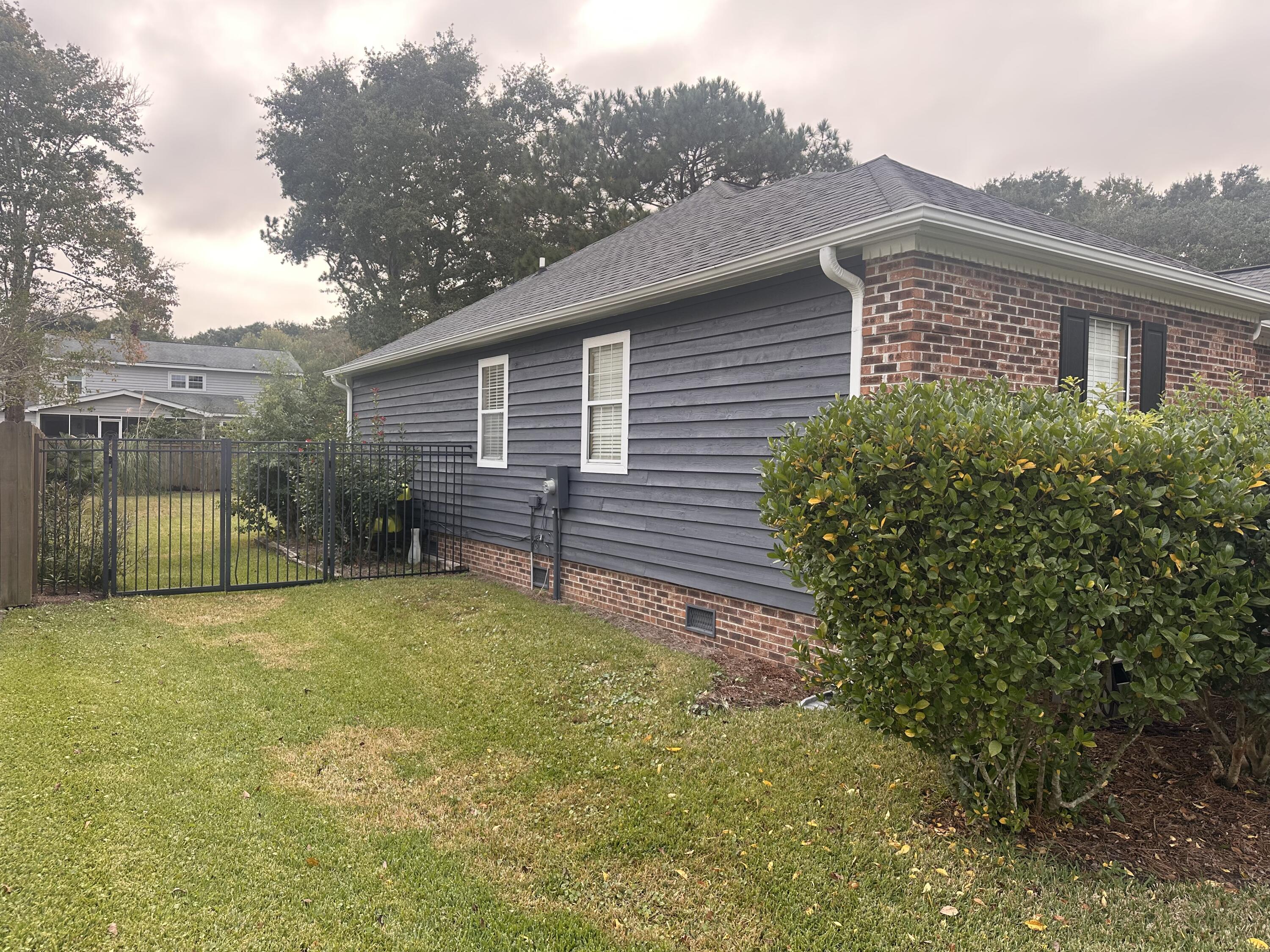 611 Fisherman's Bend Mount Pleasant, SC 29464 - Photo 33 of 41 IMG_6209