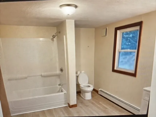 $1,500 | 95 R Aldrich Street, Granby, MA 01033