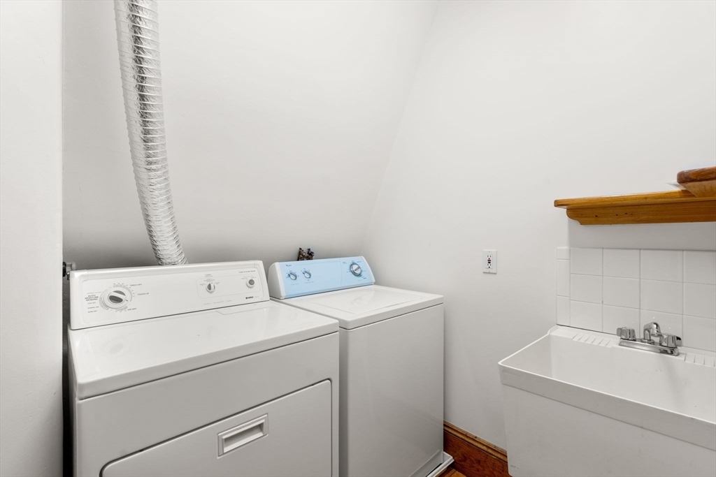 114 Lancaster Terrace, Unit 2 Brookline, MA 02446 - Photo 24 of 42