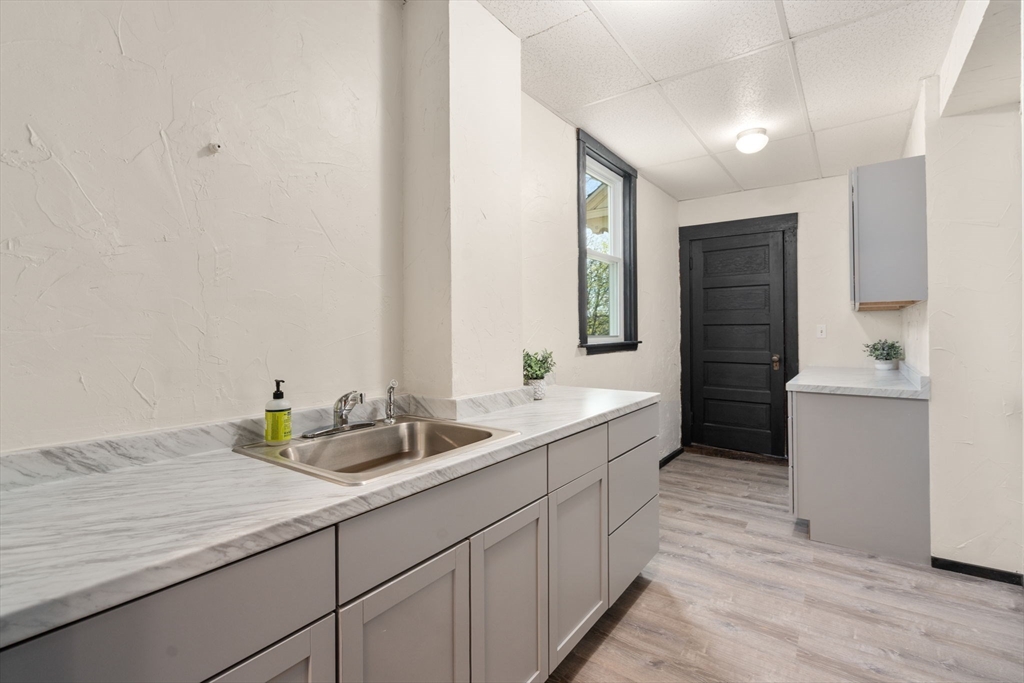 114 Lancaster Terrace, Unit 2 Brookline, MA 02446 - Photo 36 of 42