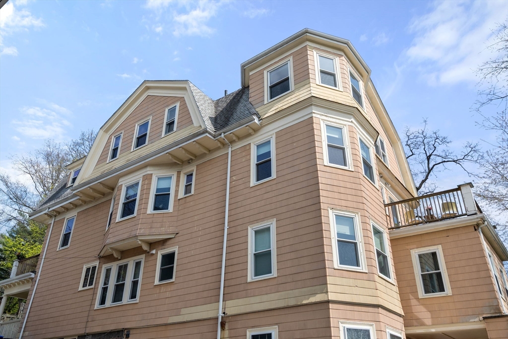114 Lancaster Terrace, Unit 2 Brookline, MA 02446 - Photo 40 of 42