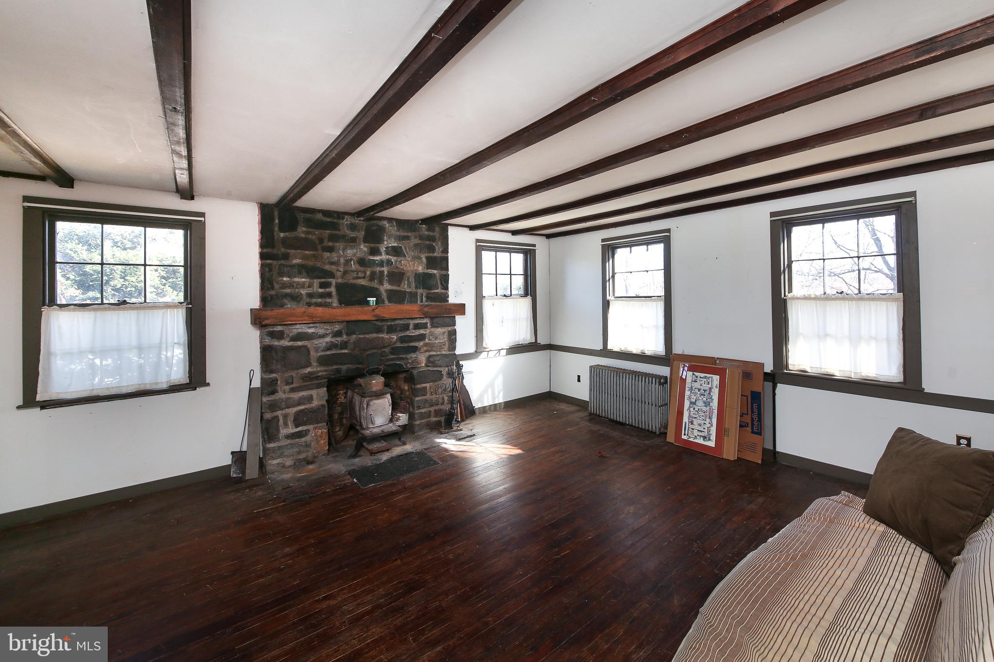 1190 North Easton Road Doylestown, PA 18902 - Photo 3 of 19