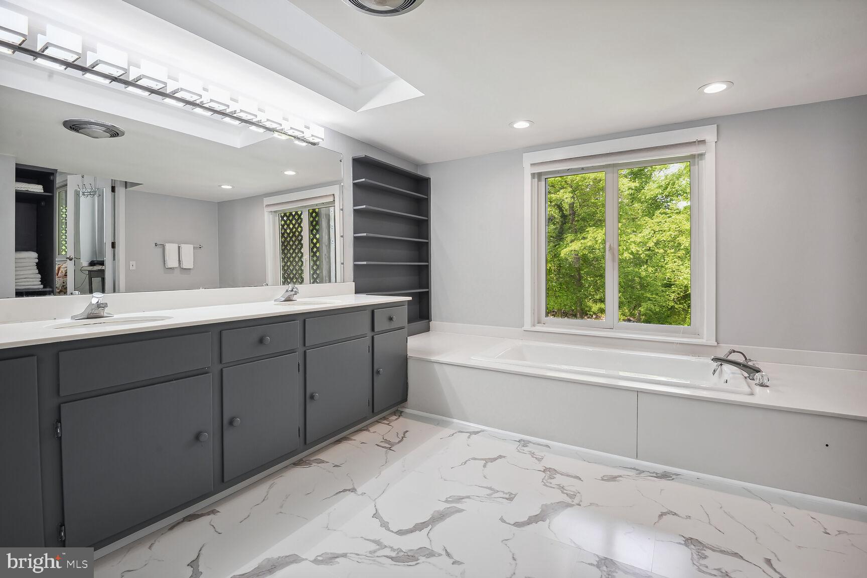 96 Interpromontory Road Great Falls, VA 22066 - Photo 29 of 62 Gallery Image 29