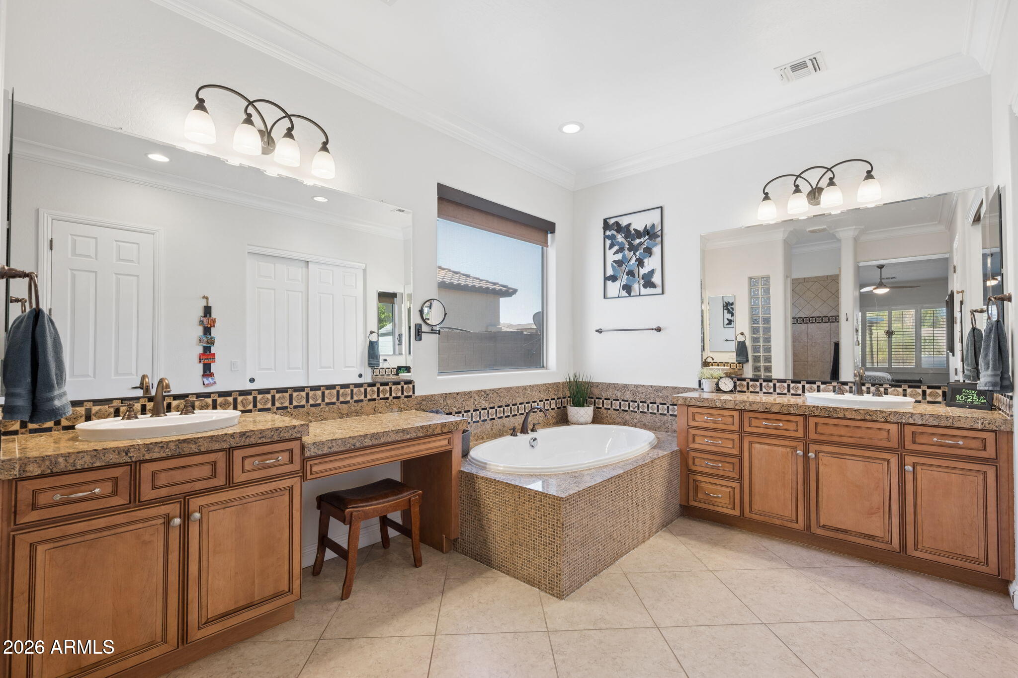 5508 West Parsons Road Phoenix, AZ 85083 - Photo 23 of 48 Double Vanity