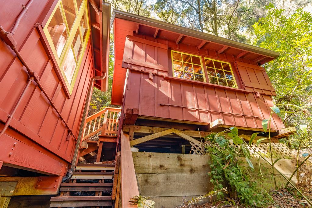 2001 Cathedral Drive Aptos, CA 95003 - Photo 22 of 42 a front view of a building