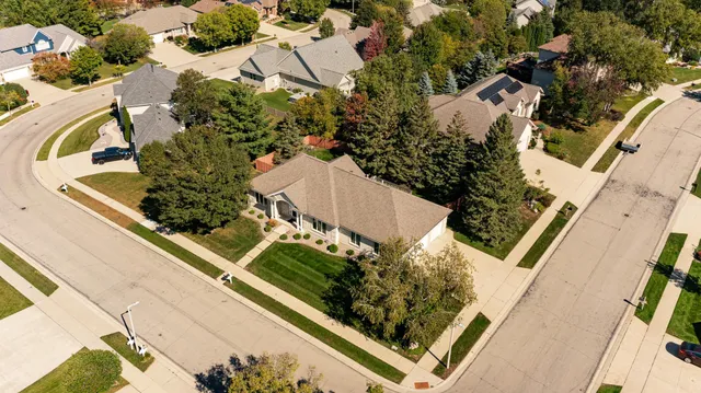 $695,000 | 360 Wimbledon Hills Drive Southwest, Rochester, MN 55902