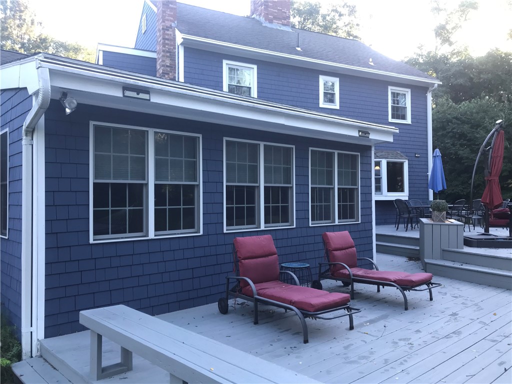 1254 S Road East Greenwich, RI 02818 - Photo 5 of 46