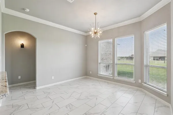 $575,000 | 1020 Jesse James Lane, Springtown, TX 76082