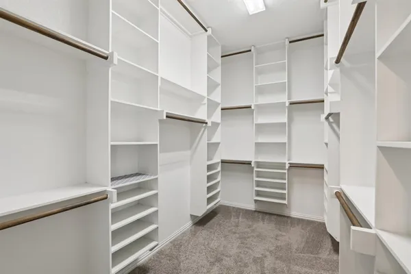 $575,000 | 1020 Jesse James Lane, Springtown, TX 76082