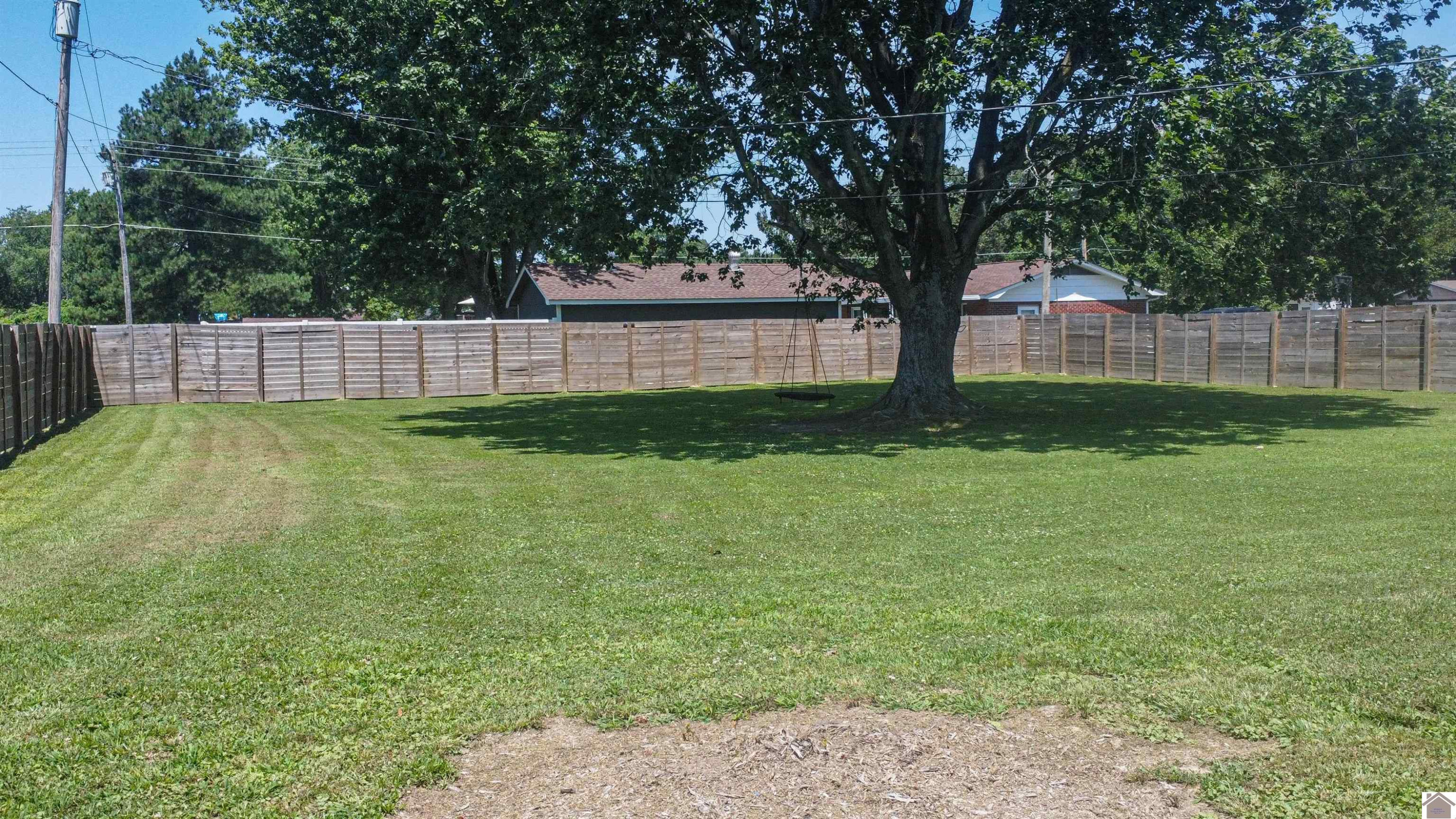 2015 Husband Road Paducah, KY 42003 - Photo 31 of 35 Photo 31
