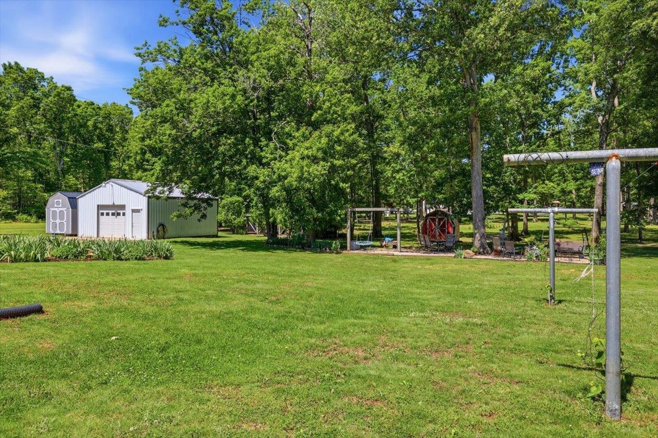 925 Mt Torrey Road Lyndhurst, VA 22952 - Photo 31 of 53