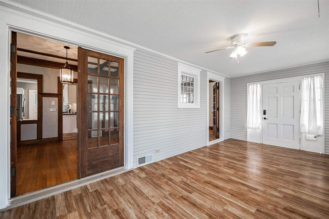 1600 Center Point Road Northeast Cedar Rapids, IA 52402 - Photo 10 of 33 Gallery Image 10