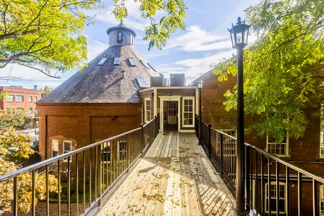 $1,990,000 | 244 Main Street, Northampton, MA 01060