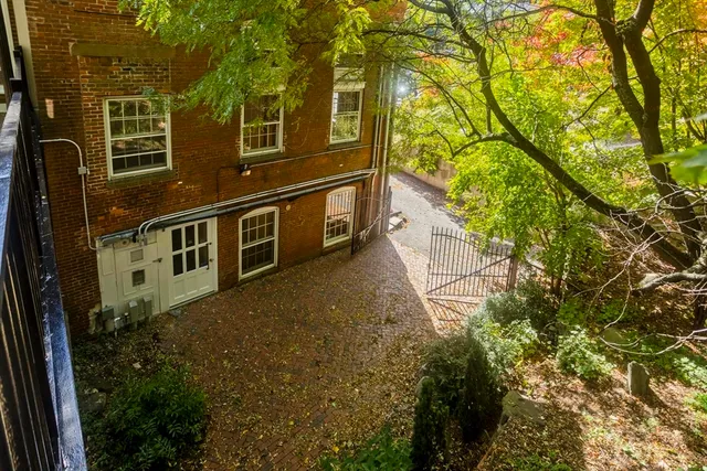 $1,990,000 | 244 Main Street, Northampton, MA 01060