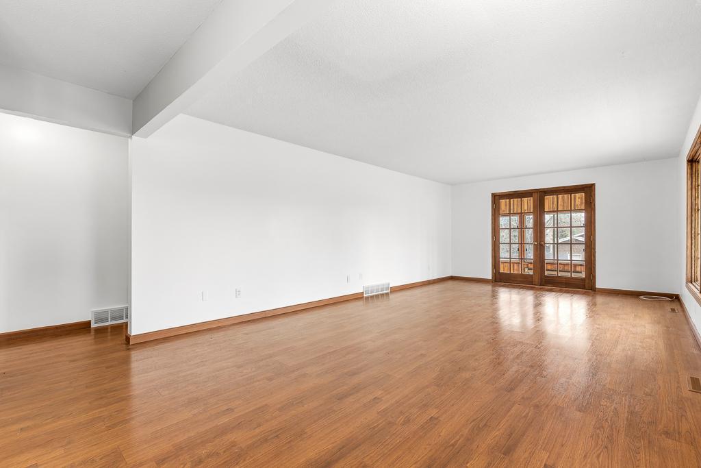 121 West Rowena Street Ivanhoe, MN 56142 - Photo 16 of 51