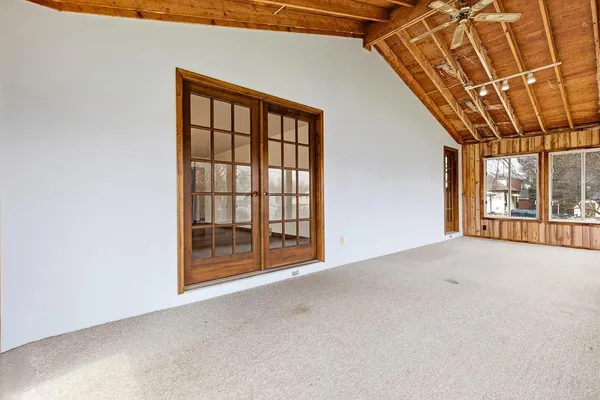 $165,000 | 121 West Rowena Street, Ivanhoe, MN 56142