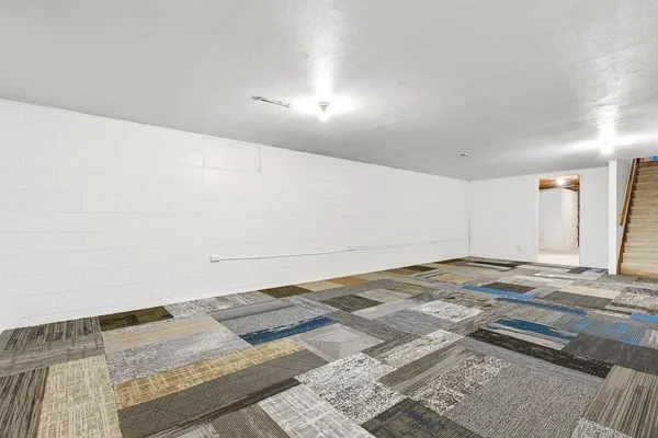 $165,000 | 121 West Rowena Street, Ivanhoe, MN 56142