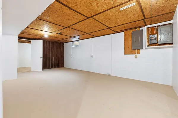 $165,000 | 121 West Rowena Street, Ivanhoe, MN 56142