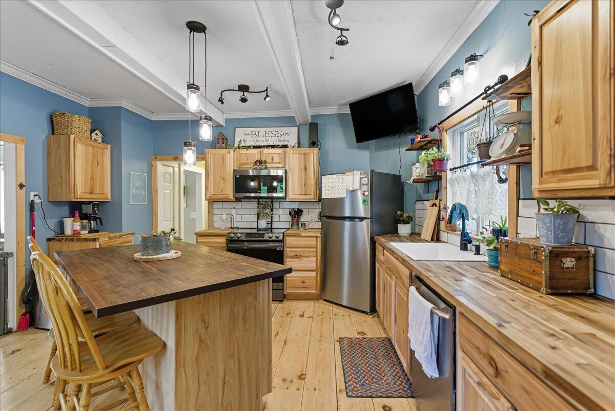 3 North Main Street Turner, ME 04282 - Photo 17 of 56 33-3 N Main St_Turner_ME-45